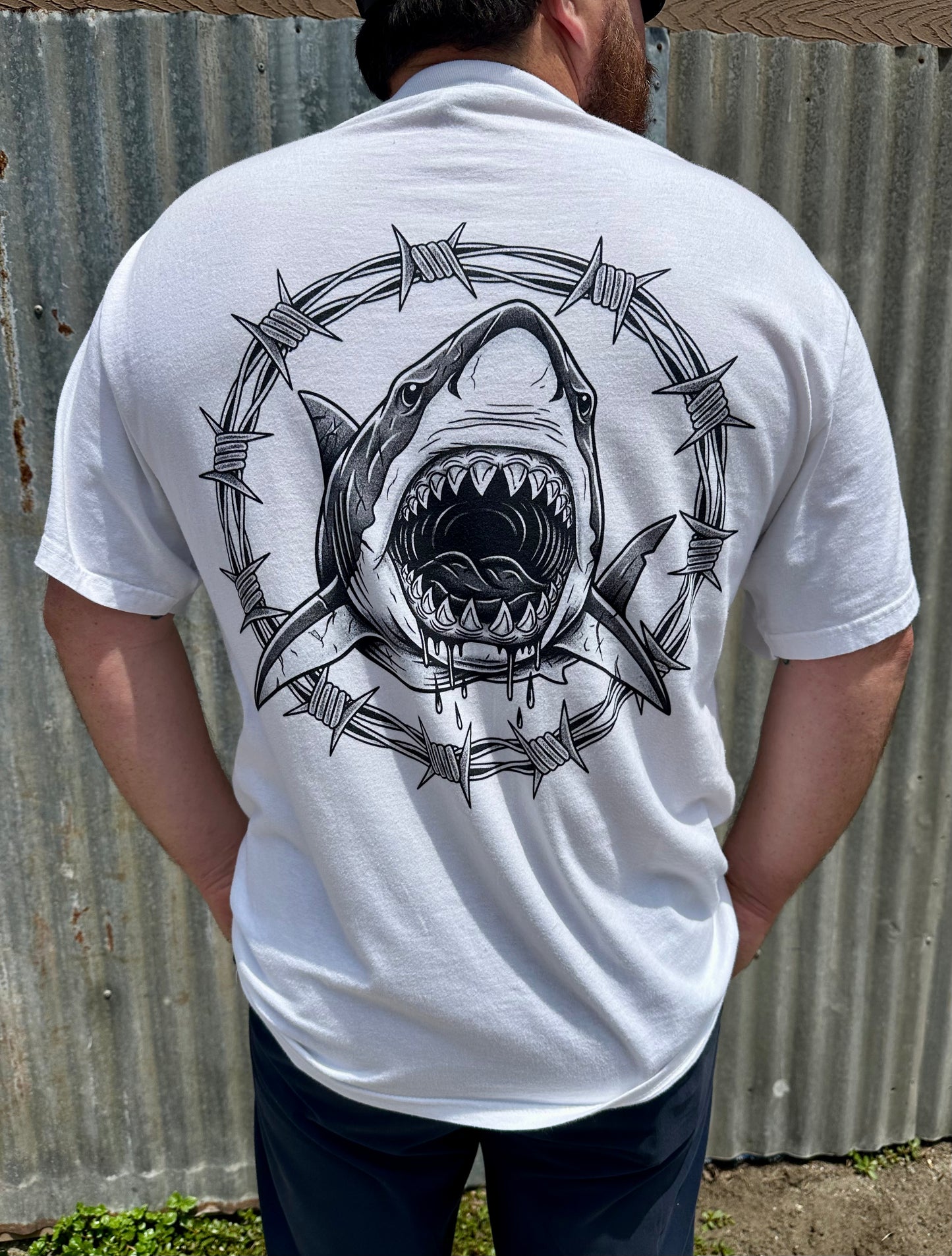 GREAT WHITE BARBARA TEE